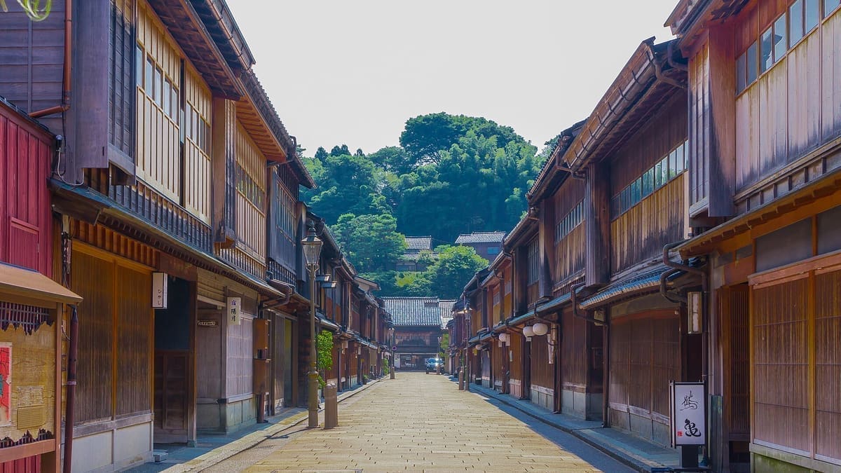 ひがし茶屋街