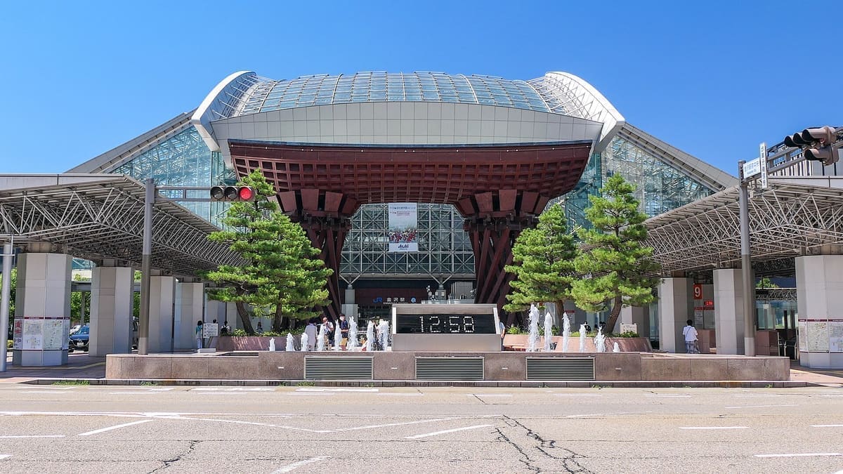 金沢駅